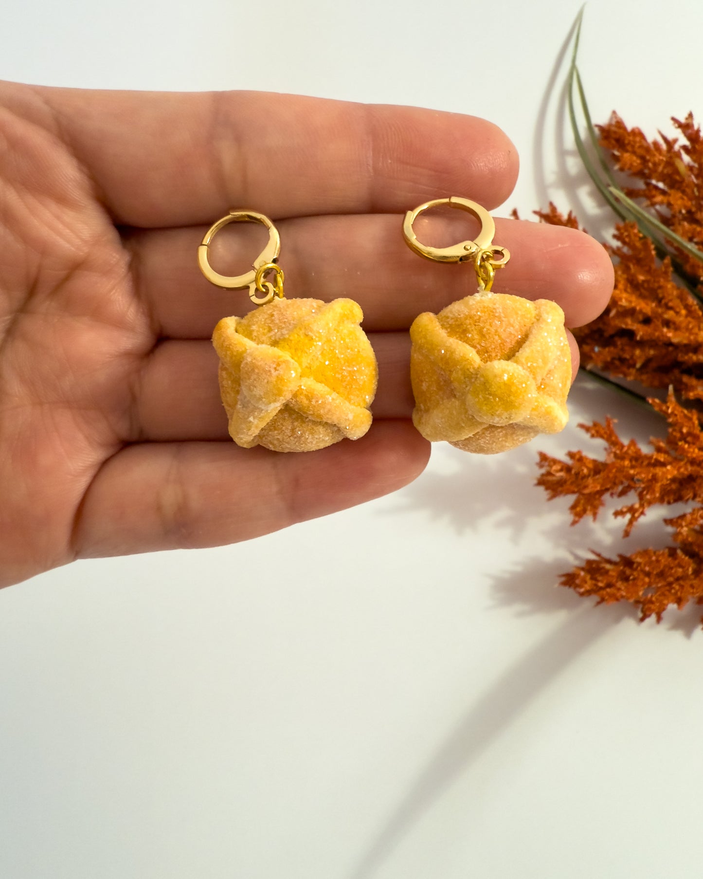 Pan de Amor Earrings